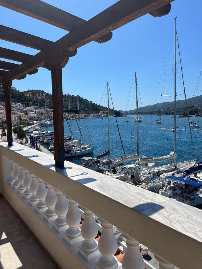 Poros Endless View *
